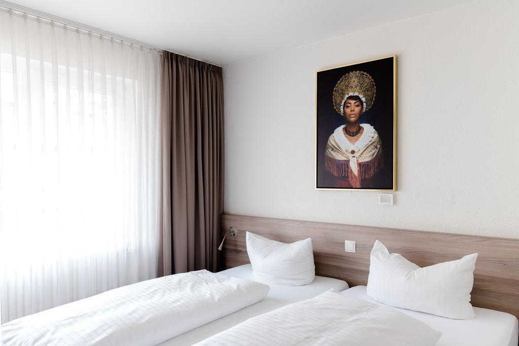 Hotel Schwarzwaelder Hof 3*